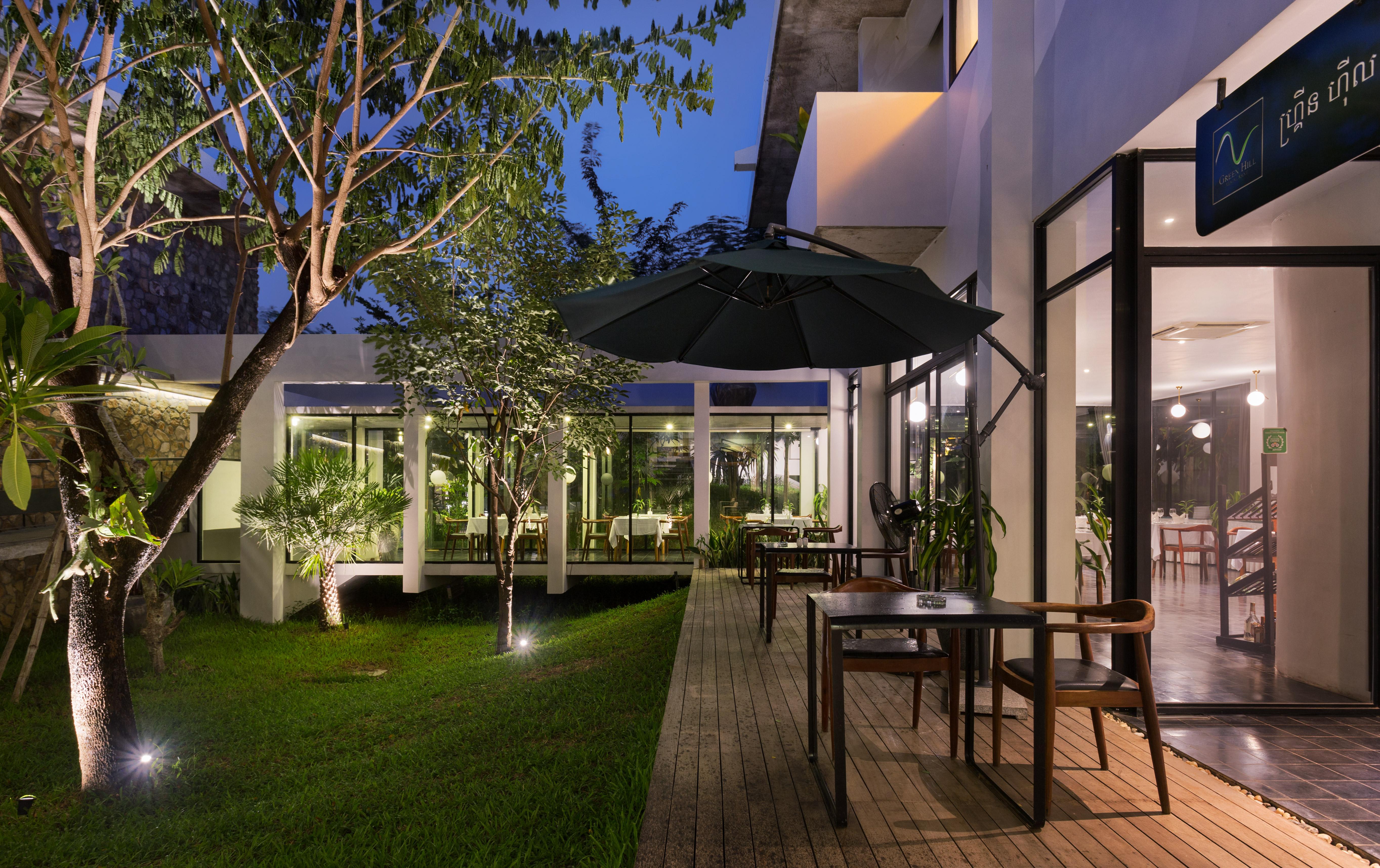 Hillocks Hotel & Spa Siem Reap Bagian luar foto